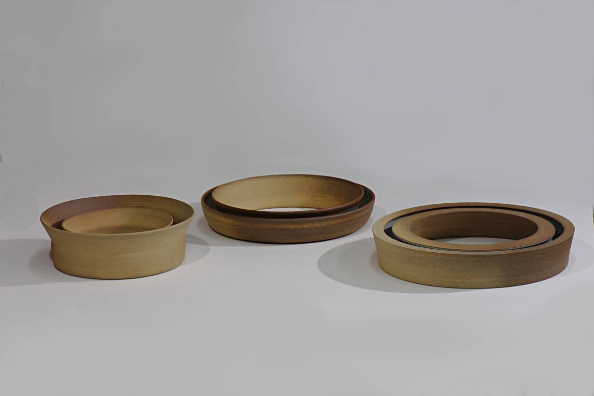 https://www.ceramicdesign.org/sites/default/files/Biddulph-Peter-Doubled-Walled-Vessels-1-and-2-and-3-9227.jpg