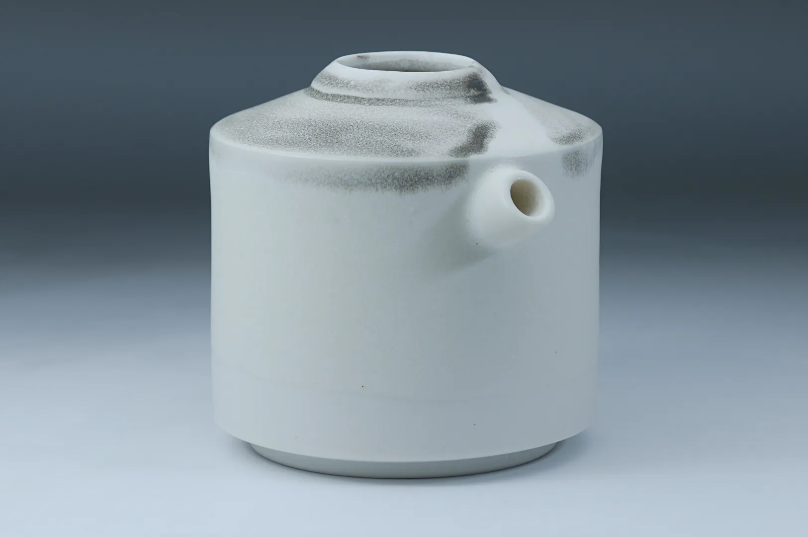 Porcelain Flask with Brushwork